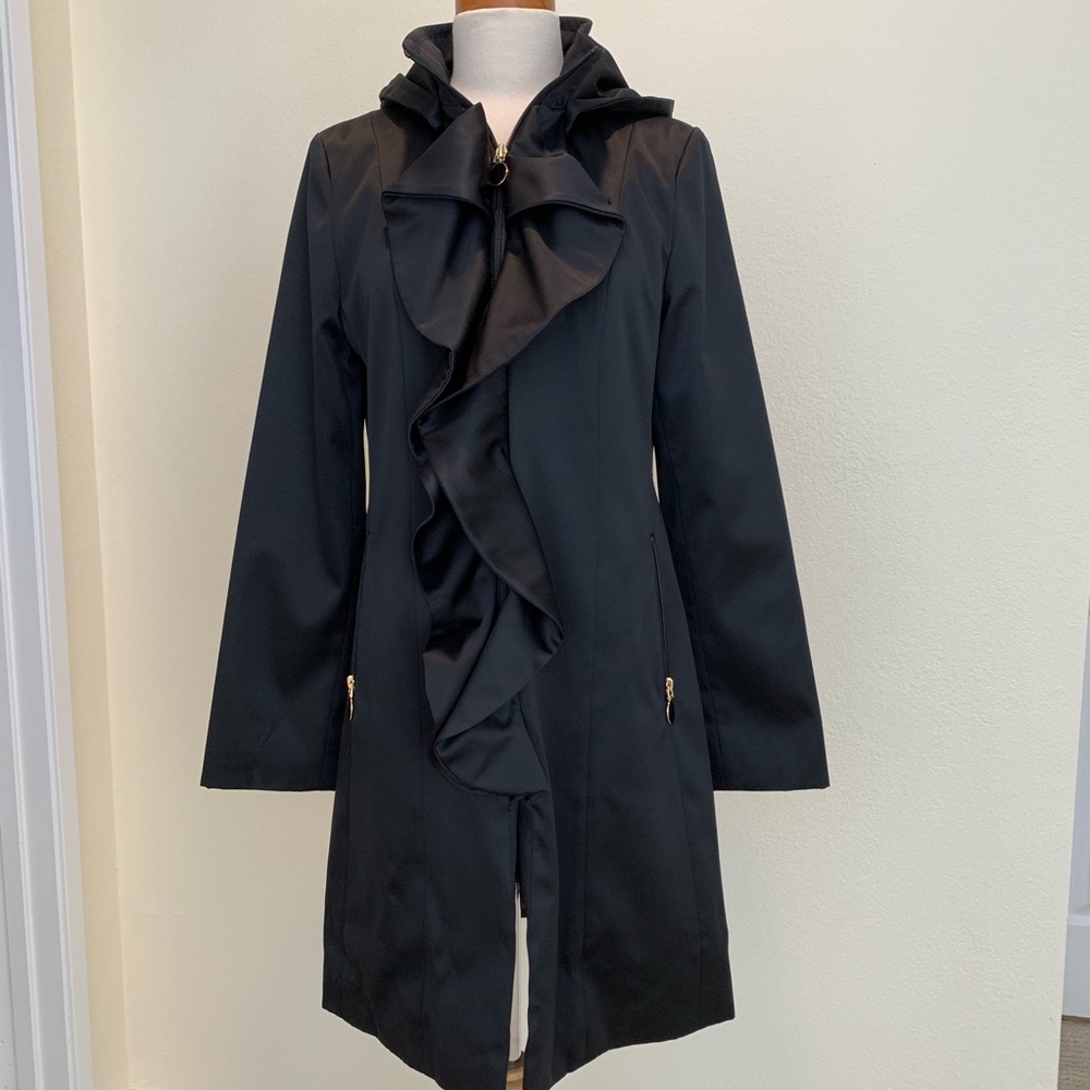 NWOT Tahari Ruffle-Front Coat, black